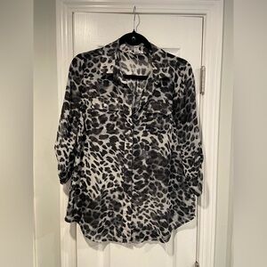 Ambiance Apparel Size M 3/4 Tab Sleeve Sheer Button Down Snow Leopard Print Top